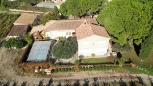 La Maison du Vigneron - 圣吉扬莱代塞尔