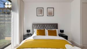 Luxury Docklands 2 Bedroom Apartment