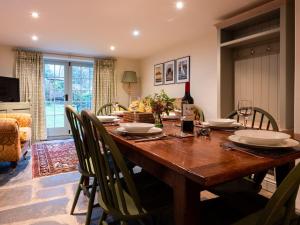 Stone Arthur Cottage