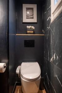 Appartements Le Boudoir Secret - Love Room avec Chambre Secrete : photos des chambres