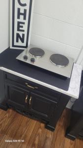 2 Bedroom Cozy Guesthouse near the Strip