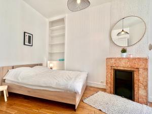 Spacious flat near Montparnasse Bausset 4th