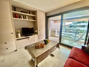 Résidence Gray dAlbion 2P 5402