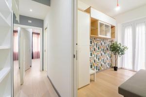 Silver Dream Cornelia, Elegant Apt with Car Park