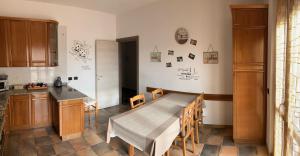 Doppel-/Zweibettzimmer mit Gemeinschaftsbad