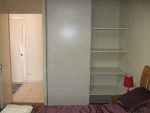 Appartements Appartement CarcaLuxe : photos des chambres