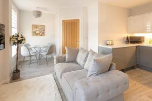 Stylish 1 Bed Apartment in Town Centre