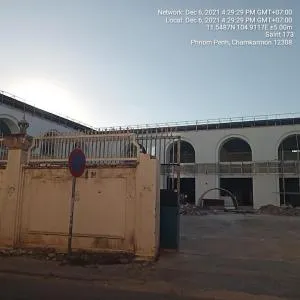 Angkor Solo - Phumĭ Trăm Néak