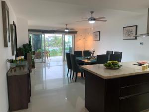 Luxury Apartment Blue Ocean Resort Mareazul