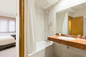 Single Room room in Hotel Travessera