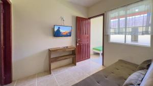 #08A-M - (Refúgio e Mar) Hospedagem em Canto Grande, Bombinhas