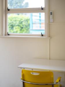 Walk to UQ Shops and Transit Great Value Studio