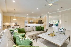 Family Friendly Spacious Oasis in Palm Desert!