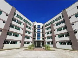 Flat no lago - Campinorte