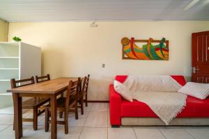 #14-T - (Refúgio e Mar) Hospedagem em Canto Grande, Bombinhas