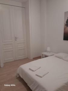 appt close to grand place sleeps 6