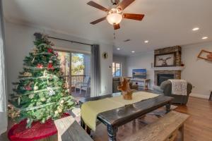 3987 - Upscale Townhouse Walk to Heavenly, Casino and Beach