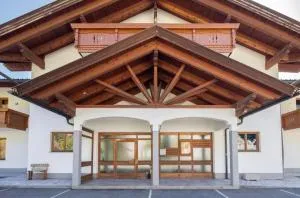 Zlattinger - غيموند ان كارنتين