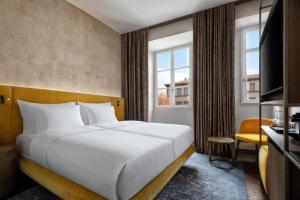 Vivace, Guest room, 2 Twin/Single Bed(s), City View room in Grand Universe Lucca Autograph Collection