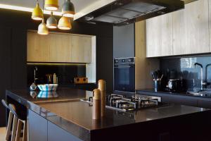 The Jungle - SOHO luxury with full kitchen