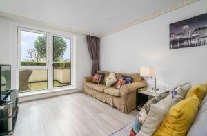 Luxurious Spacious 2 bed w Terrace