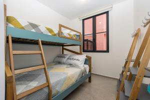 Casa Korsi Apartments At Santa Ana