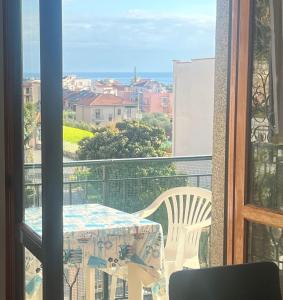 APARTMENT Aurora & Nicole IDEAL per bike 1 free parkings large e wi-fi free e x family mtb climbing con terazza vista mare