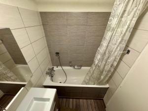 Appartements T2 a 100M de Plage et Terrasse : photos des chambres
