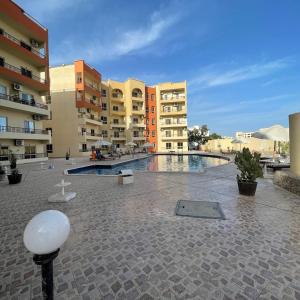 1 plus 1 in city centre Hurghada