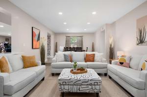 6 Br Resort Style Home Pool Game Room Fire Pit