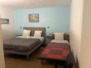 Hotels Le Terminus Laroche Migennes Gare : photos des chambres