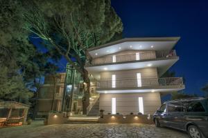 Koukounaria Hotel & Suites Zakynthos Greece