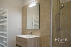 Maisons de vacances Maison Leonce Blanc - Prestige in Lubersac : photos des chambres