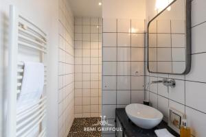 Maisons de vacances La Veranda Enchantee 4 - Garden - Fireplace - City Center - 6P : photos des chambres