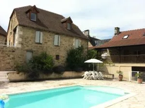 Gîte de France à Meyssac 4 épis - Gîte de France 12 personnes MAE-9024 - Meyssac