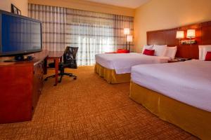 Queen Room with Two Queen Beds room in Courtyard Virginia Beach Norfolk