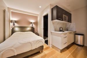Appartements Blue Nights Apartments - Sebastopol : photos des chambres