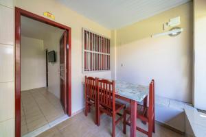 #03A-M - (Refúgio e Mar) Hospedagem em Canto Grande, Bombinhas