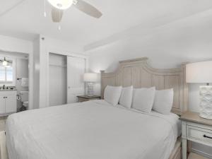 Hidden Dunes Condominium 0606 by Newman-Dailey