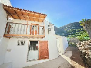 Casa Malena Seafront and Private Pool