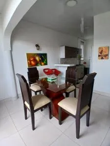 Hermoso apartamento recien remodelado en el centro de Palmira apto 1 - Calucé
