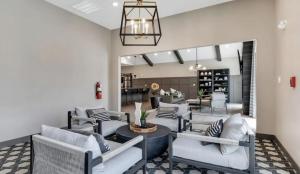 Landing at Willow Glen Lofts - 2 Bedrooms in Willow Springs
