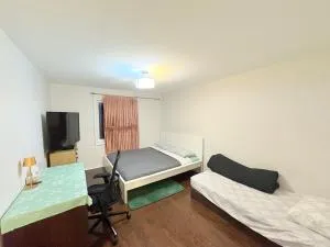 specious private room with a washroom - Scarborough Junction