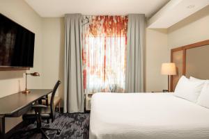 King Studio with Sofa Bed room in Fairfield Inn & Suites San Angelo