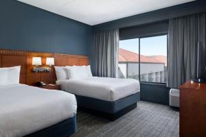Courtyard by Marriott Phoenix Airport