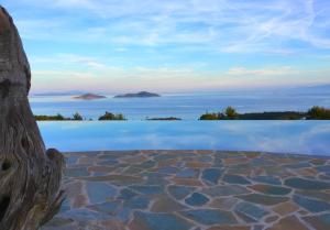 The Infinity 180 Luxury Suites Alonissos Greece