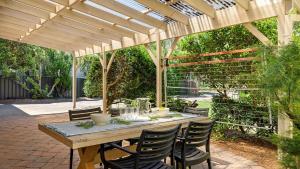 Sandranch - 123 Foreshore Dr