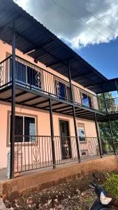 Casa Familiar - 比列塔