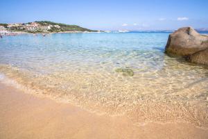 Elegant Residence Ea Bianca 2 Bedroom sleeps 6 plus extra bed available img15