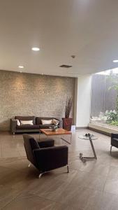 Suite en edificio Samborondon